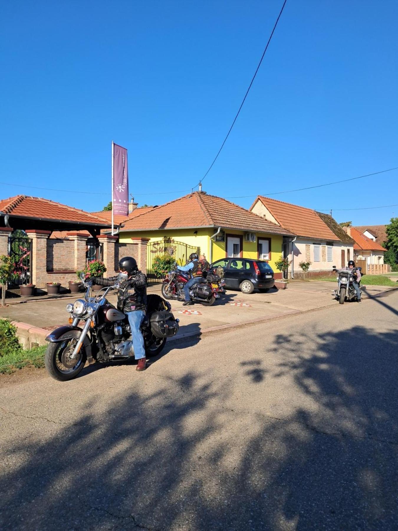 Vila Sunce Morovic Экстерьер фото
